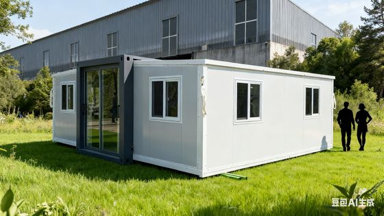 ซื้อ Foldable 20ft Container House with More Than 20 Years Lifespan L5900*W2220*H2480mm Folded Size and 2.0mm Top Beam Bending Parts การผลิตออนไลน์