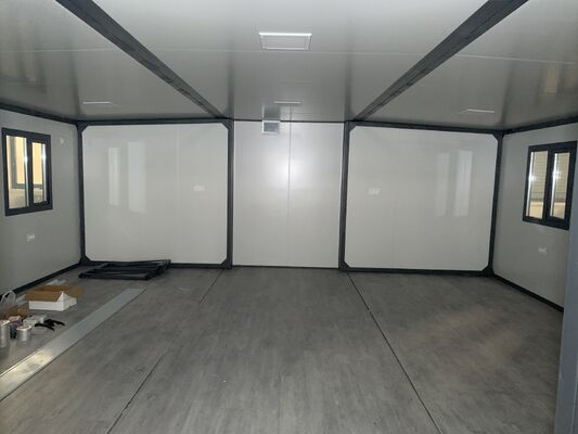 ถัง 20 ฟุตที่พับได้ พร้อมห้องน้ําแยกแบบแห้งและเปียก, กันความร้อนและเสียง และอายุการใช้งาน 30-40 ปี